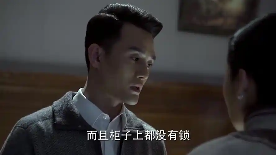 伪装者阿诚故意把消息透露给桂姨桂姨信了一点都没察觉