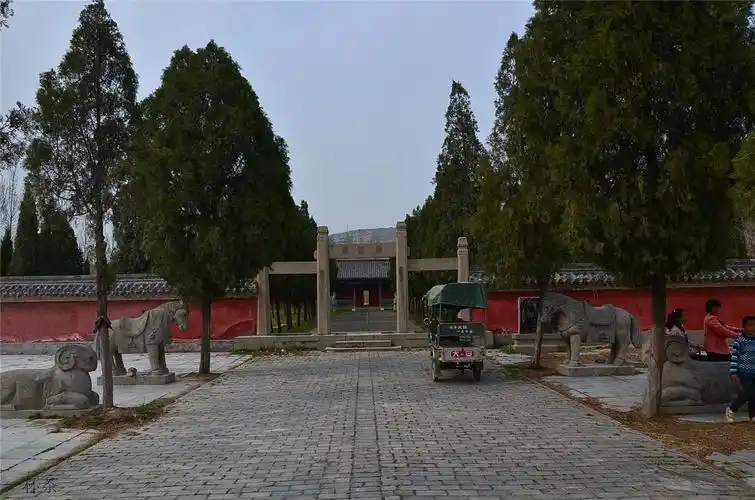 山东嘉祥曾子庙和曾子墓