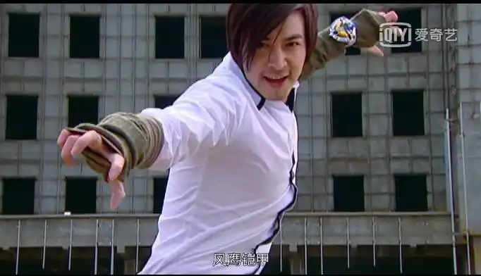 铠甲勇士《铠传》名界里最能飞的铠甲:风鹰铠甲!