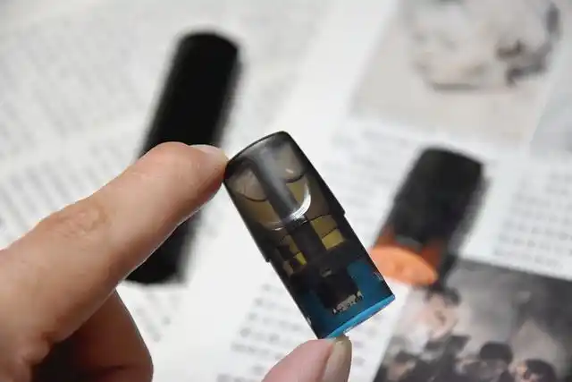 relx电子烟 宣传