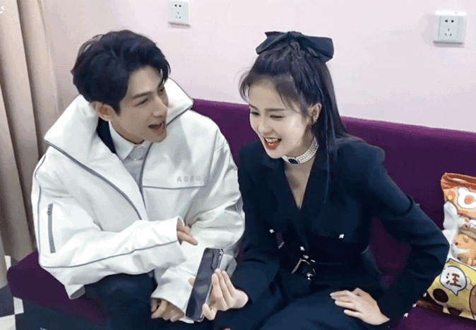 蜜糖是造糖机吧,都完结了主演vlog还在发糖,神仙...