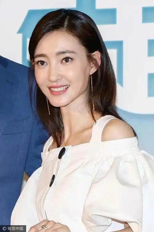 王丽坤,素颜女神|娱乐圈_网易订阅