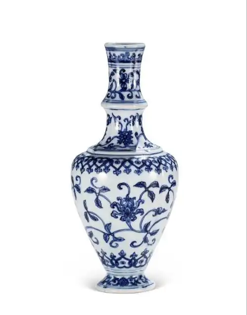 明成化青花瓷器:玲珑秀奇,端巧工细