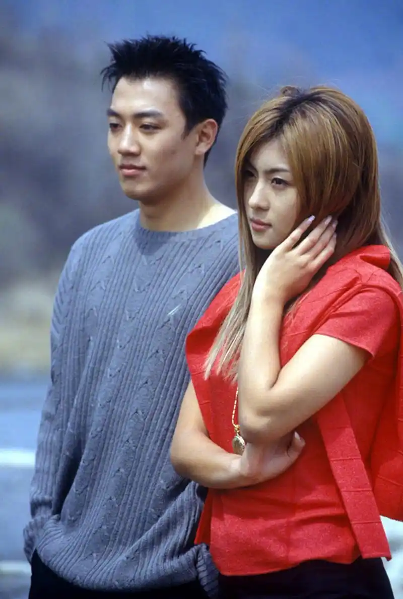 韩剧回顾#  #美丽人生# 首播22周年 主演:河智苑 ,金来沅,尹海英