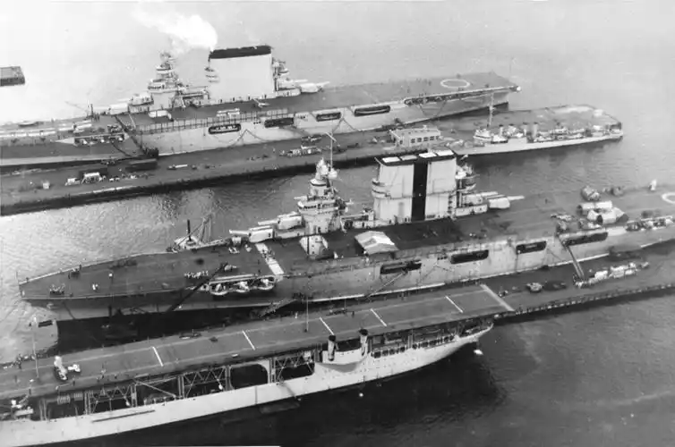 萨拉托加号航空母舰