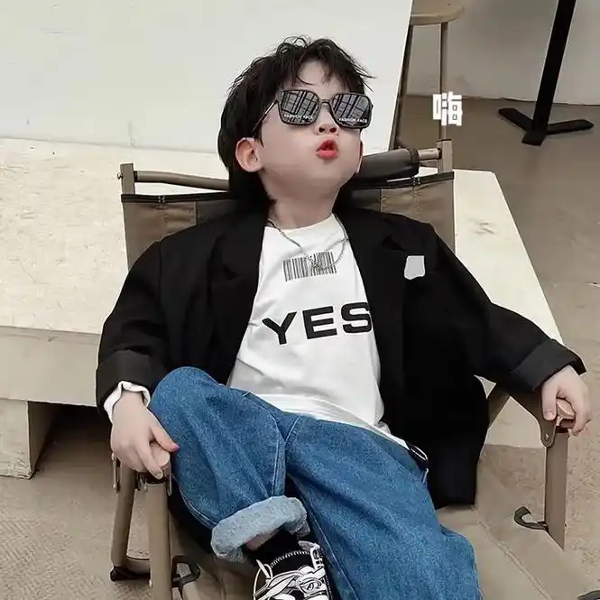 潮酷男孩 #墨镜一戴谁也不爱 #萌娃头像 - 抖音