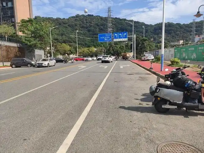 民呼我应 | 西乡街道:因地制宜规范校园周边交通秩序|停车_新浪新闻