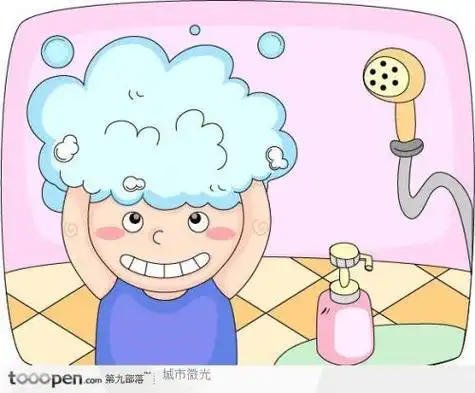 宝贝洗头发的简笔画
