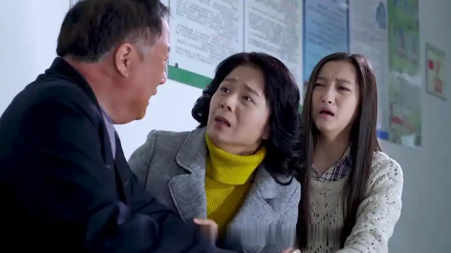 搭错车13 看到姑姑躺在血泊中 撞死她的确是好朋友 两个家庭悲剧