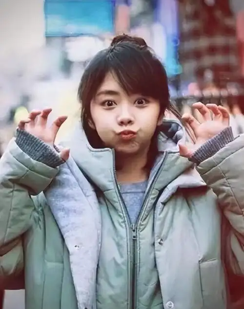 "国民初恋"谭松韵,出道15年无绯闻,却在事业上升期突发变故