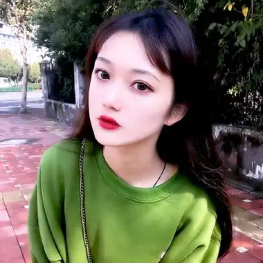 清新可爱美女真人头像文静女生唯美图片