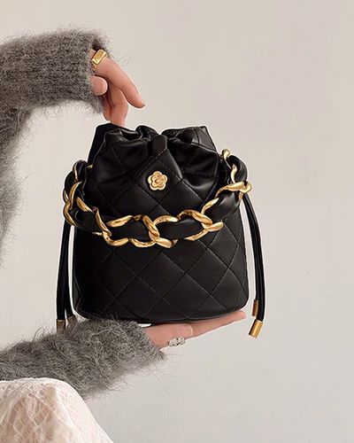 酷奇袋鼠水桶包女山茶花2023春夏新款菱格链条迷你斜挎包mini包七夕