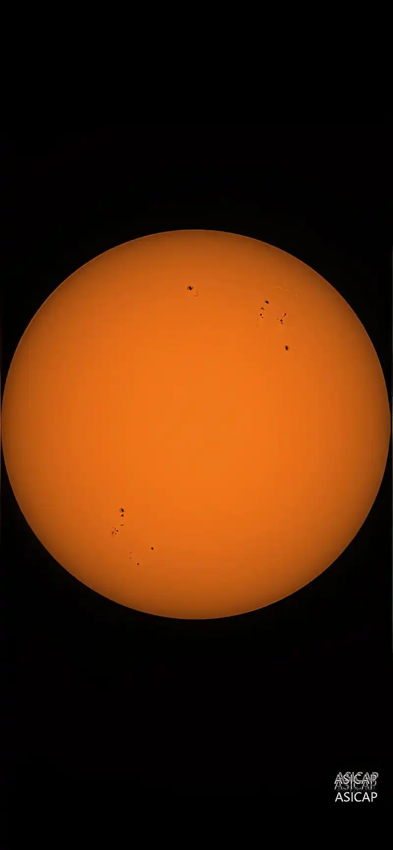 冬日暖阳,今天下午拍摄太阳.今天是冬季最暖和一天, - 抖音