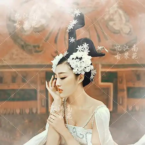 新款演出服影楼主题写真服装飞天舞蹈服白色仙女装古装汉服襦裙女