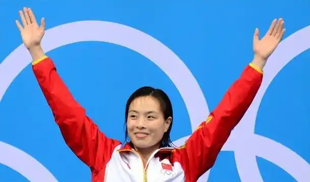 跳水皇后曾经的一跳,跳出个世界冠军.