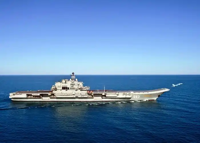 p>库兹涅佐夫号航空母舰(俄文:Адмирал флота сове