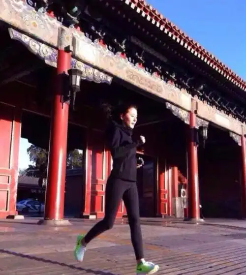 "现在来说,跑步是我的一部分,不再只是健身的需要