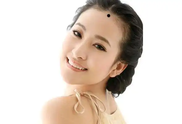 老人说:这四个部位长痣的女人天生福旺命,遇到必须娶,旺夫益子