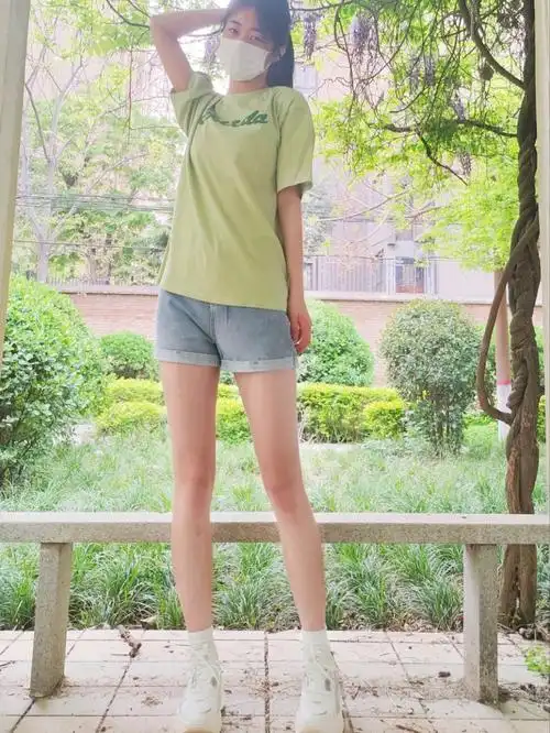 99偶然遇见#高个子女生穿搭  #ootd每日穿搭  #180女生  #青春校园