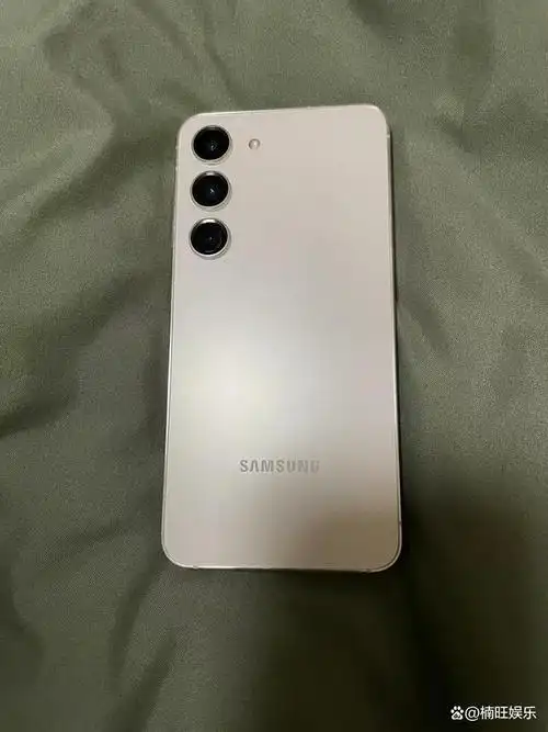 今年2月份三星最新款galaxy s23手机发布,我作为一个8年三星粉来说