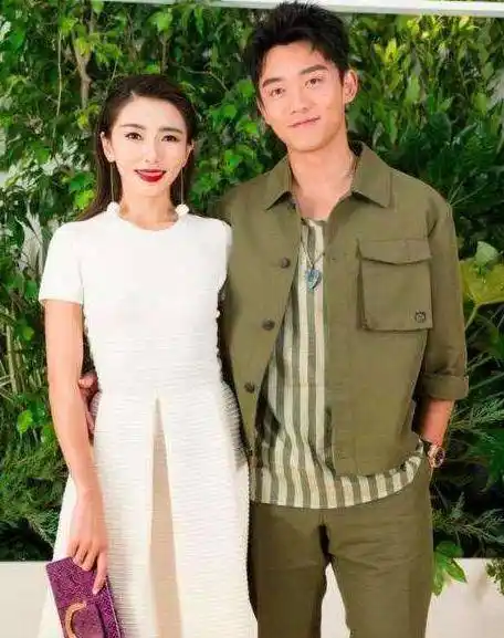 6年前任,婚后首次综艺合体互动,网友:明白闪婚理由了_郑恺_苗苗_节目