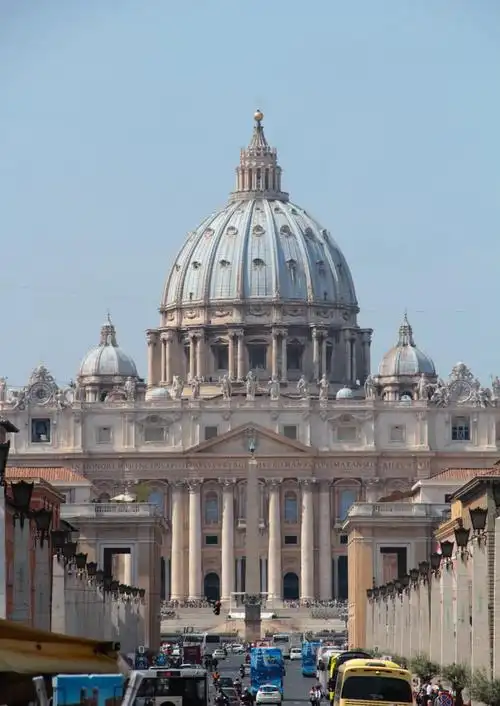 圣伯多禄大教堂,在梵蒂冈圣伯多禄大教堂