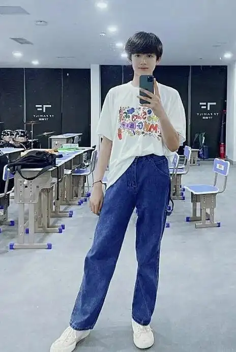 朱志鑫身高多高(朱志鑫身高多高2022)-艺媒网