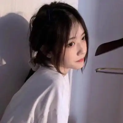 好看的女生头像侧颜杀长发侧面的女生更漂亮吧