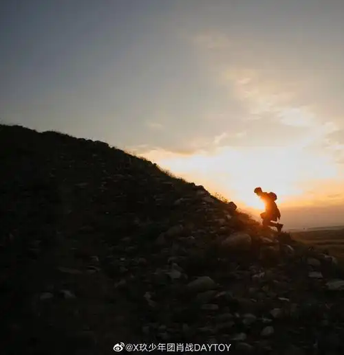 肖战1005生日快乐