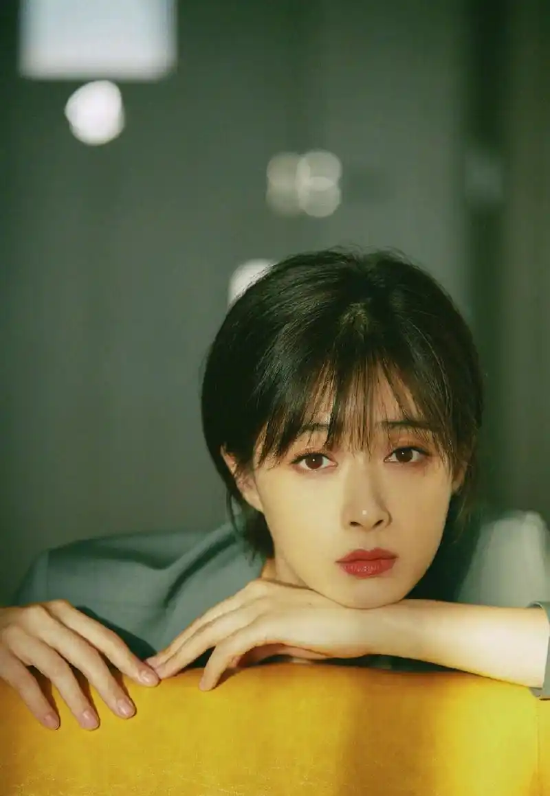 明星写真美图|蒋欣