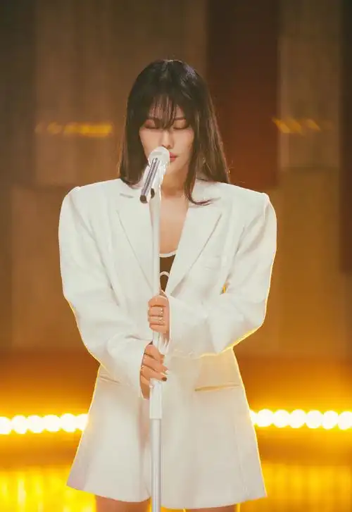 袁娅维《歌手·当打之年》第五期剧照图片[6/6]_明星_美桌网