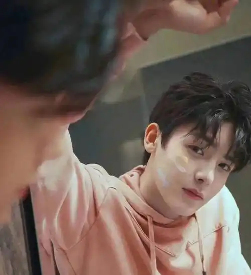 侯明昊,窦骁,邓为,龚俊,王凯黄景瑜,杨洋动态_照片_井柏然_魏大勋