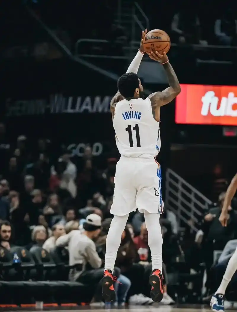 凯里欧文入驻抖音 #篮球90 #欧文 #唯有篮球不可辜负  - 抖音