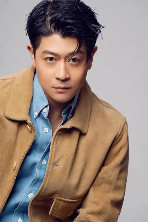 p>张朋,1986年6月27日出生于河北石家庄,中国大陆男演员,主持人,毕业