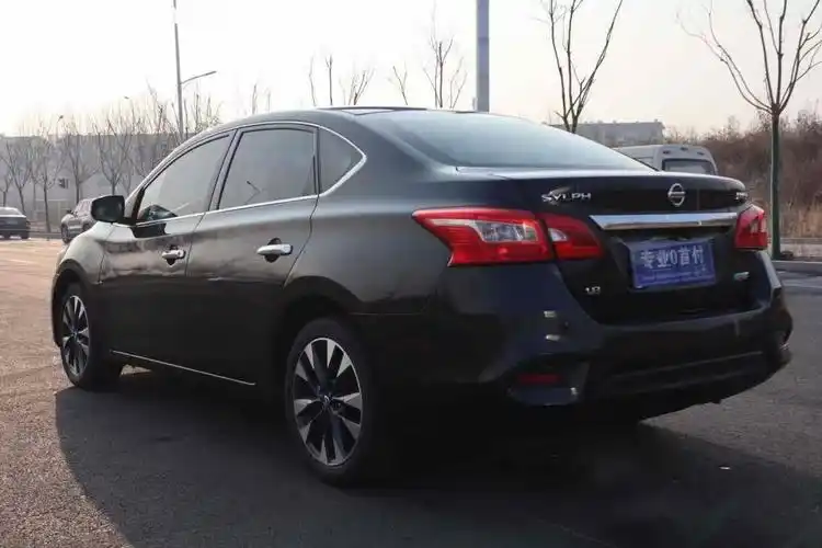 17年日产新轩逸,手动1.8首付5000开走精品车况