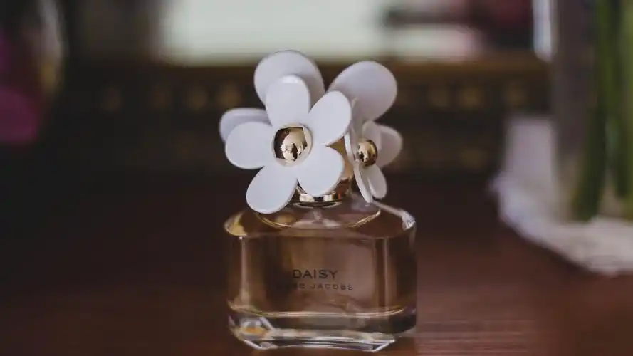 香水是太阳神的汗水,高清图片,电脑桌面-壁纸族