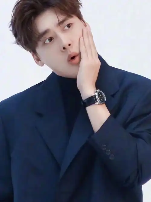 啊啊啊啊谁家的李易峰