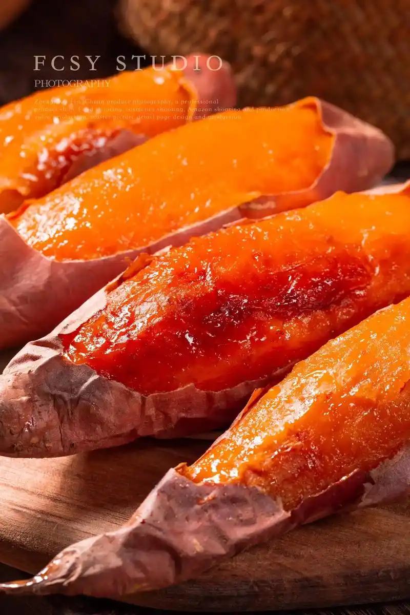 烤红薯拍摄出图.