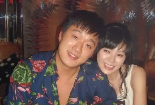 回顾孝子佟大为我照顾植物人父亲21年母亲孤单35年拒绝改嫁