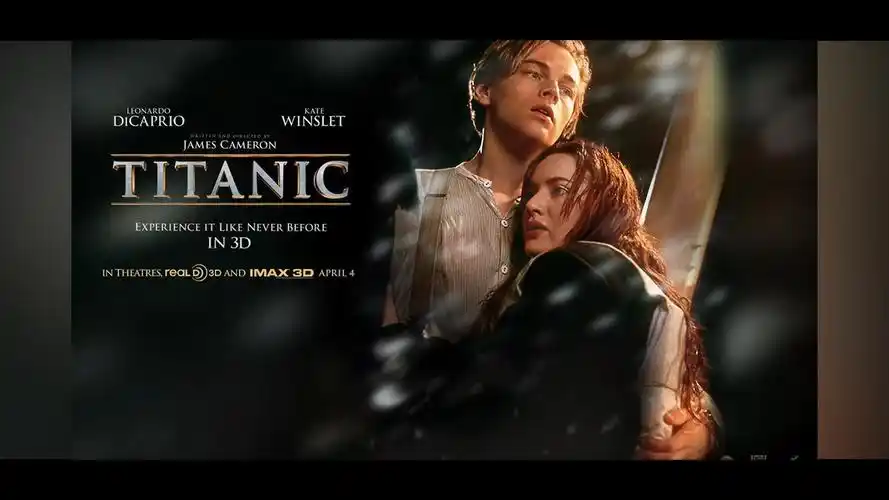 超经典!泰坦尼克号撞击冰山惊险一幕,循环播放了好多遍.