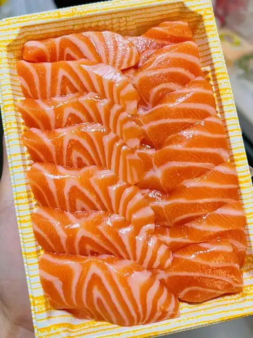 网购三文鱼杀熟,两次购买对比