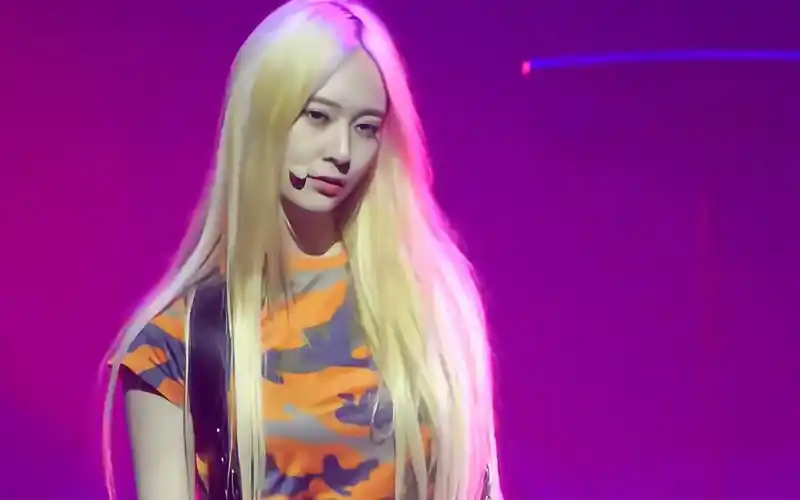 【4k修复】krystal郑秀晶 red light 140623