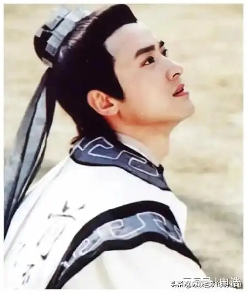 李冰冰和任泉还是大学同学呢.有周杰,李冰冰,释小龙,范冰冰等饰演的