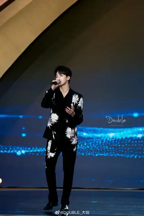 2023中国北京电视剧盛典##中国北京电视剧盛典##何洛洛和天使唱茉莉