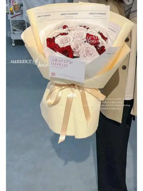 曼塔vs探险者21支玫瑰花束