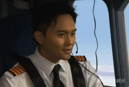 《冲上云霄2》张智霖就消失一天,粉丝直接打电话到香港通讯事务局投诉