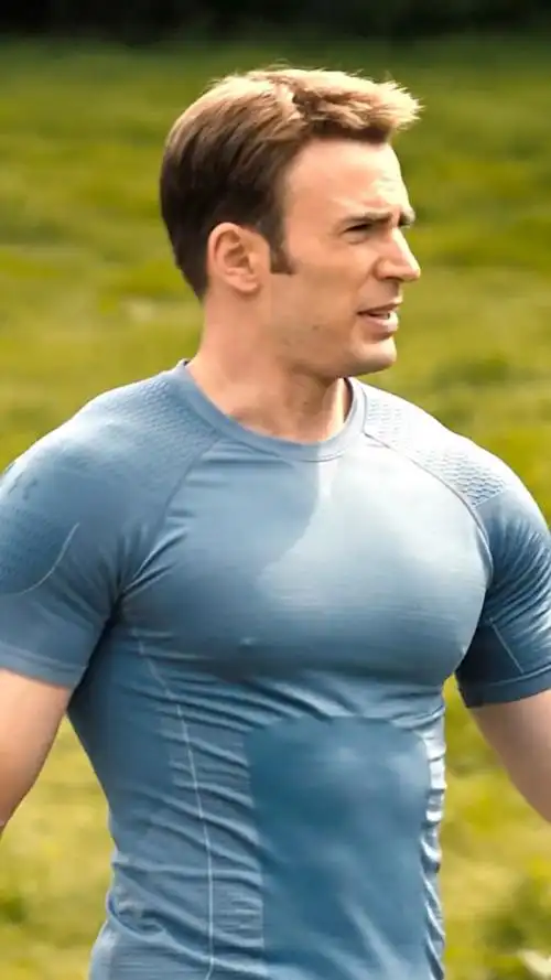 美队的这个身材和颜值,真的是爆表了