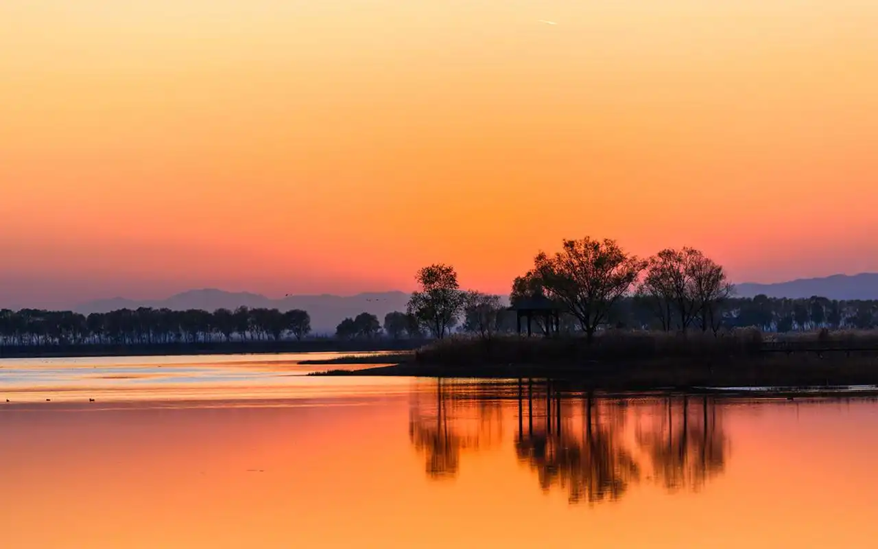 唯美好看的晚霞风景图片桌面壁纸