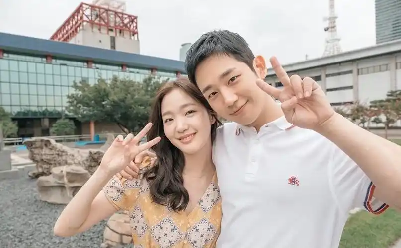 丁海寅和金高银真的好好磕啊更新动图