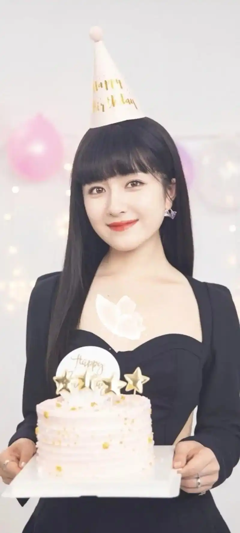 李兰迪.#高清壁纸 #美女明星  9015 #李兰迪 98生日快 - 抖音